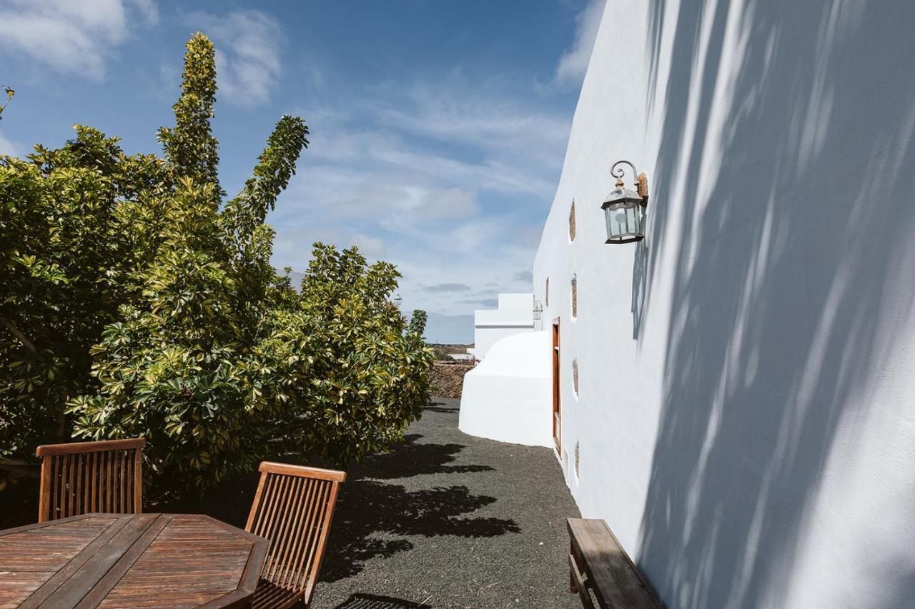 Hotelito Rural Flor De Timanfaya Tinajo Exterior foto